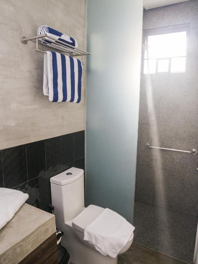 Siargao Bed And Brewery Hotel General Luna  Ngoại thất bức ảnh