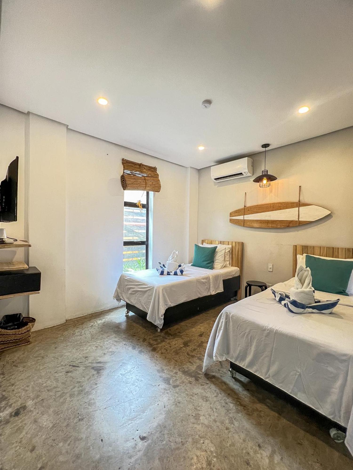 Siargao Bed And Brewery Hotel General Luna  Ngoại thất bức ảnh